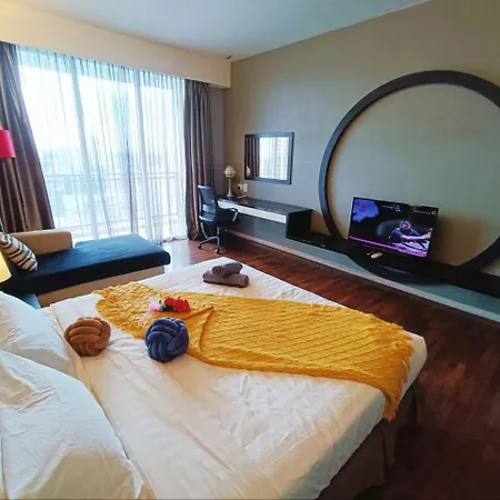 Shore Hotel Melaka Private Suites Room photo