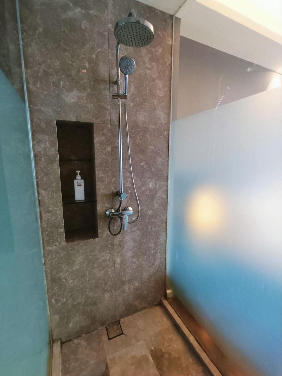 Shore Private Apartment *
