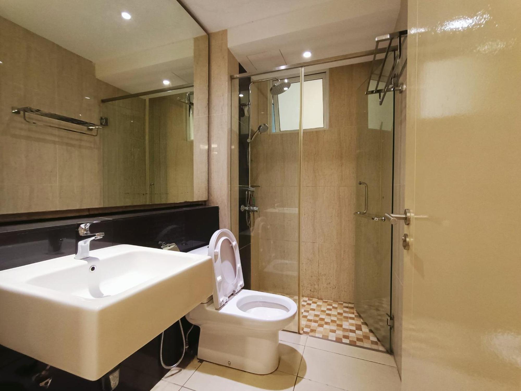 Shore Private Apartment